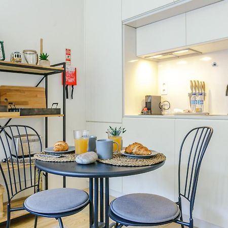 Lovelystay - Taipas Studio With Ac Porto Exterior foto