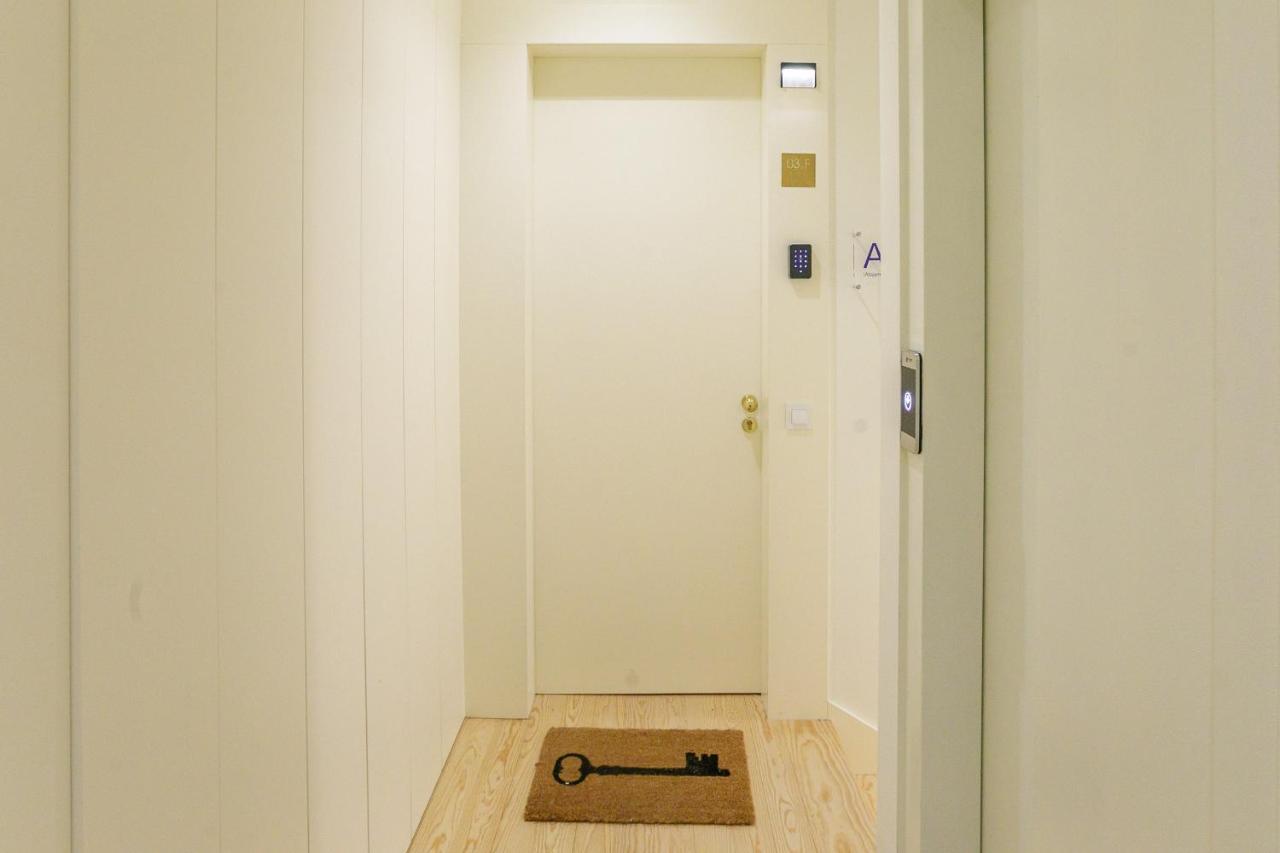 Lovelystay - Taipas Studio With Ac Porto Exterior foto